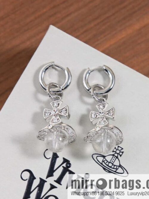 New ☑️ Vivienne Westwood Queen Mother Saturn stud earrings
