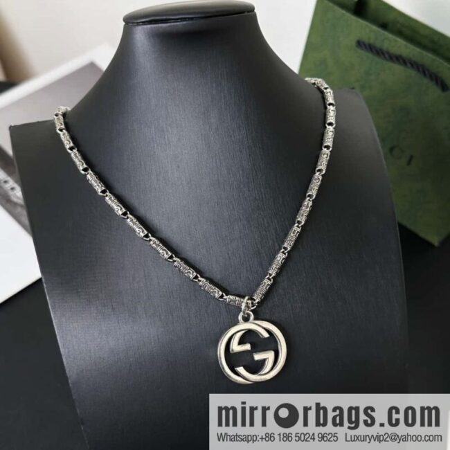 ❗️New ❗️ ☀ New Gucci Gucci Double G Necklace ☀