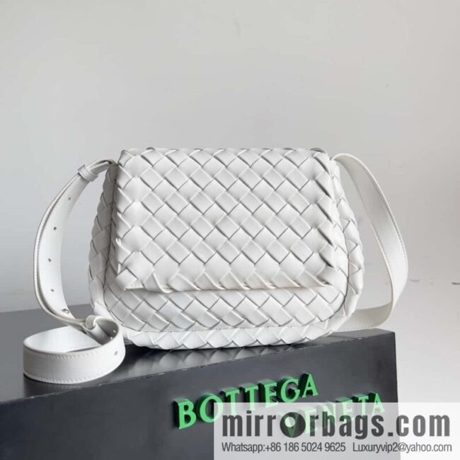 #B\'s new COBBLE Cobble Bag in early autumn of 2023 is the same as Stefanie Sun, model number: 755659.