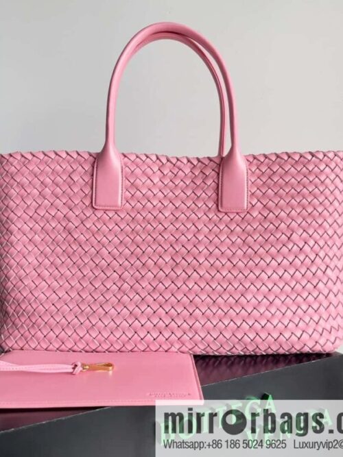 B new Cabat large shopping bag model number: 608811