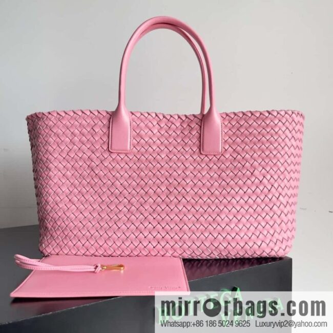IMG_6893-800x800zgmbcym1vl253968_20250718233532.jpg B new Cabat large shopping bag model number: 608811
