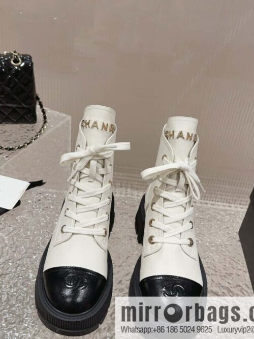 🐰🐰𝐂𝐡*𝐧𝐞𝐥 23 popular [genuine grade] version of the coolest short boots, locomotive boots, thick-soled round head color matching heightened lace-up short boots, Martin boots