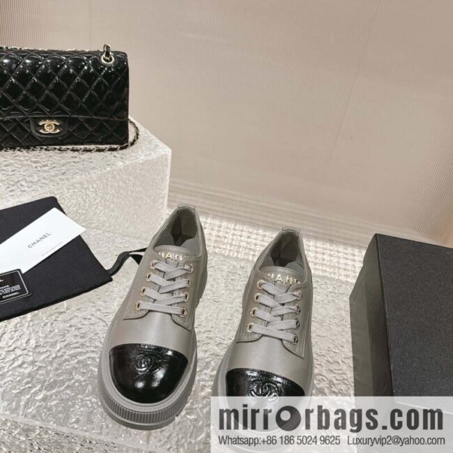 🐰🐰𝐂𝐡*𝐧𝐞𝐥 23 popular [genuine grade] version of the coolest short boots, locomotive boots, loafers