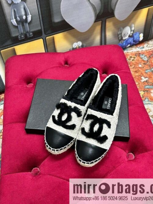 IMG_7105-800x800da0pd1yuuxc139248_20250705010903.jpg 🐰🐰CHANEL 2023 autumn and winter new fisherman shoes loafers, top version