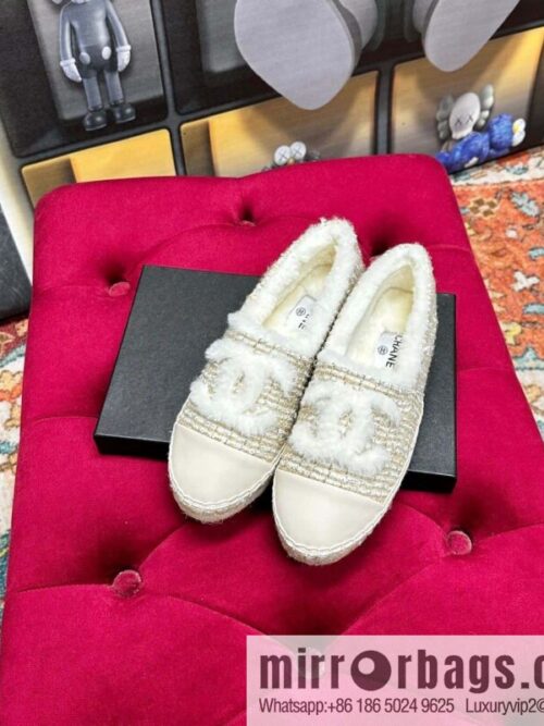 IMG_7114-800x800jbftbirz02z139236_20250705010838.jpg 🐰🐰CHANEL 2023 autumn and winter new fisherman shoes loafers, top version