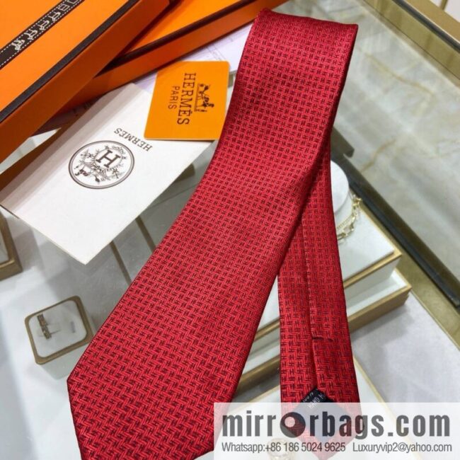 Hermes 100% Top Twill Silk Small H Letter Tie