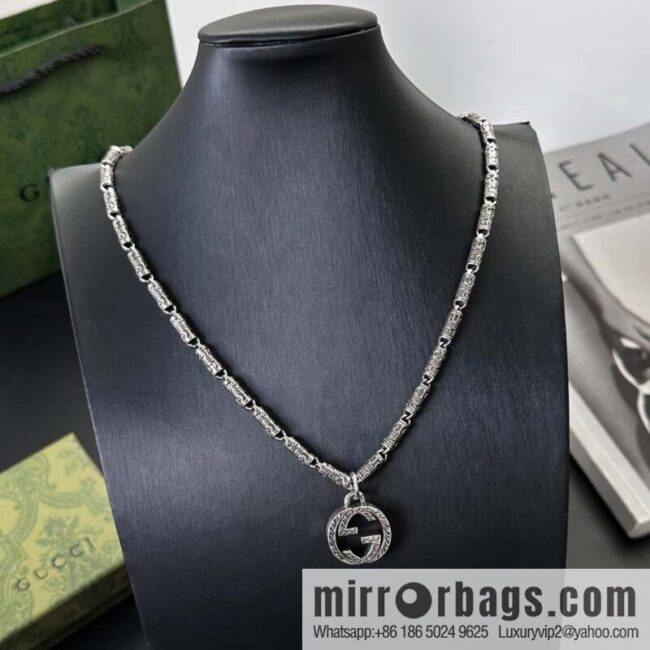 ❗️New ❗️ ☀ New Gucci Gucci Double G Necklace ☀