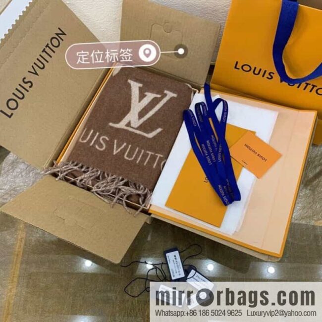 IMG_7128-800x800jkxnuaxpxdg102415_20250702051027.jpg LV Louis Vuitton fringed trim 100% cashmere Reykjavik scarf M75704 #M75505 #M71040 #M71041 #M76637 #M76067