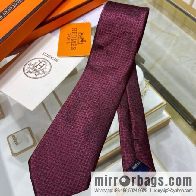 Hermes 100% Top Twill Silk Small H Letter Tie