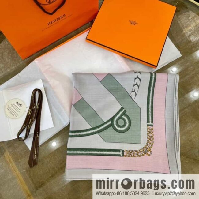IMG_7185-800x800ulxqx40ko0v102319_20250702050842.jpg Hermes \"Perfect Symmetry\" Shawl Square