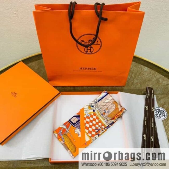 Hermes 21 summer new Maxi Twilly \"Fubao Grand Prix\" 100% silk ribbon