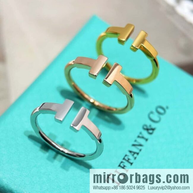 IMG_7324-800x800zyr2qhip3uu111146_20250702083117.jpg Glossy Ring ☀️ Tiffany & Co, Classic T Series, Glossy Double T Ring ☀️