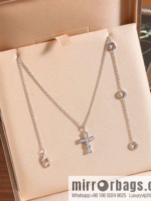 IMG_7392-800x8000imdiwgiaex111077_20250702082931.jpg ❗️New ❗️ ☀ BVLGARI New CROCE PENDANTS Cross Necklace ☀