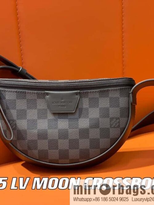 [Boutique‑grade] M23835 Haige, men\'s bag moon bag series, new LV MOON CROSSBODY handbag in autumn and winter