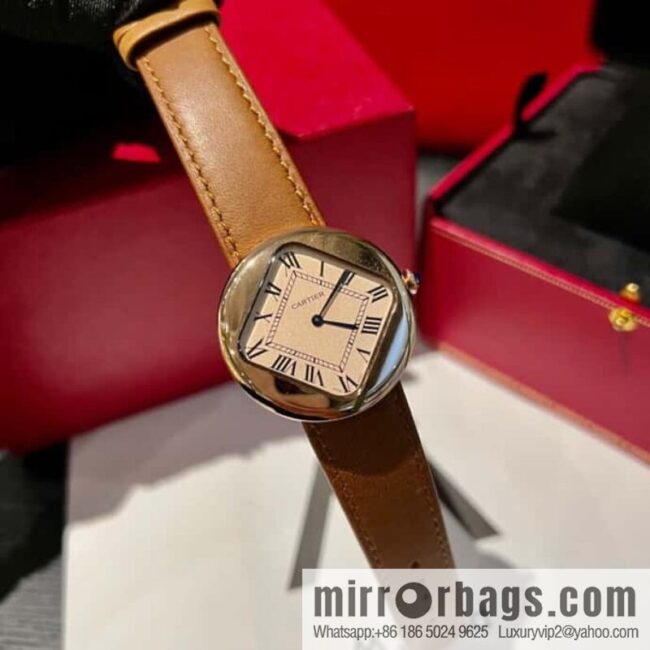 Cartier\'s new prototype watch launched in 1972