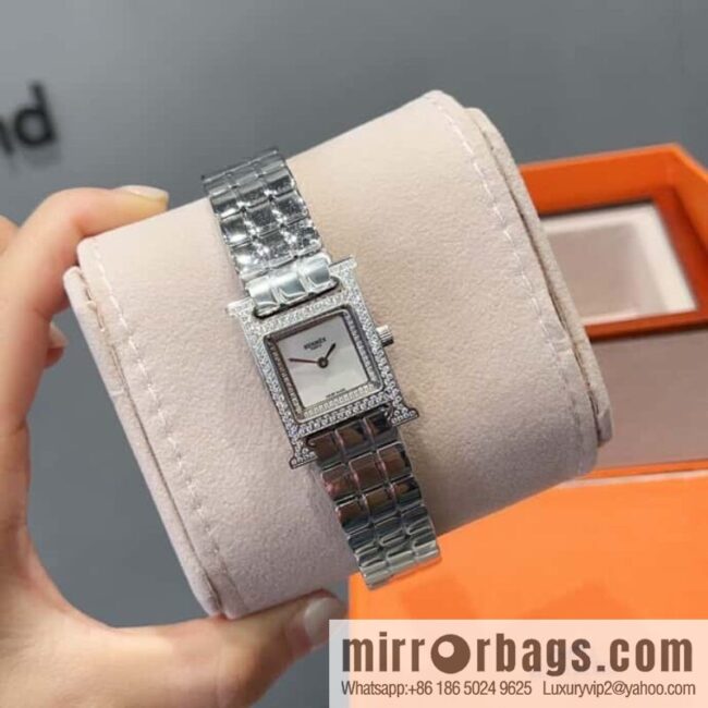Xiaohongshu Internet celebrity, Hermès heure H steel watch