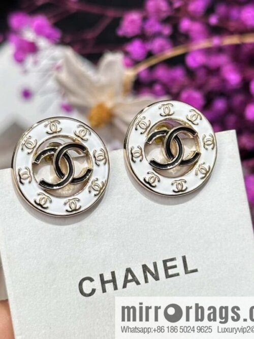 IMG_7876-800x800c04ofvbrefc110617_20250702081703.jpg ❗️New ❗️☀️ new ☑️ chanel c1 double c round stud earrings ☀️