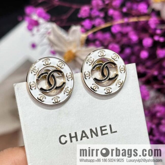 ❗️New ❗️☀️ new ☑️ chanel c1 double c round stud earrings ☀️