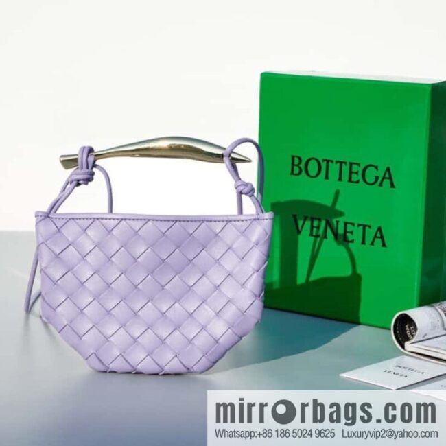 BottegaVeneta2023 new model, Bottega Veneta Bv spring and summer new mini sardines SARDINE model number: 744267 wisteria color