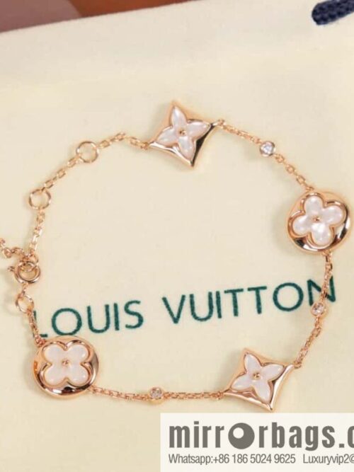 IMG_7958-800x800wdcee20npmr110540_20250702081458.jpg ❗️Popular ❗️ ☀ Louis Vuitton LV White Fritillary Four Flowers Bracelet ☀