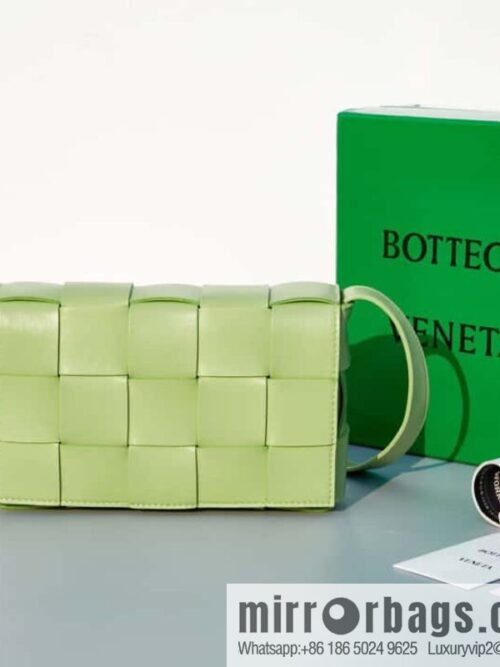 Bottega Veneta Number: 80820 #cassette weaving Rubik\'s Cube bag mint green