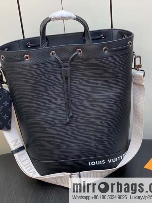 IMG_8327-800x800whdria31ln551993_20250718230916.jpg M23117 black epi bucket bag series Maxi Noé Sling bucket handbag