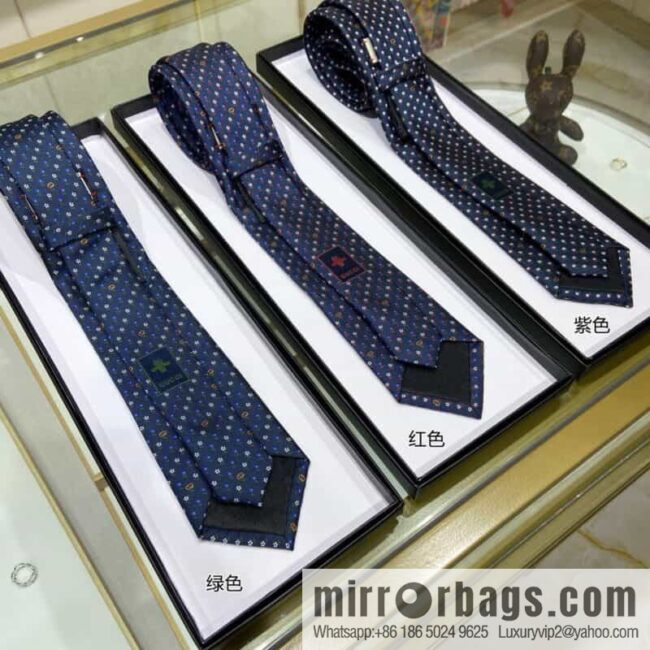 GUCCI Gucci 100% Top Jacquard Silk Double G Flower Tie