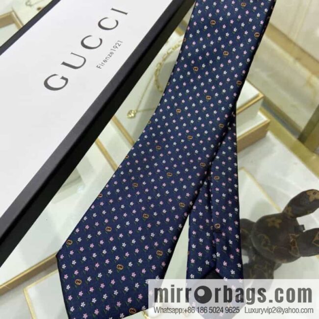 GUCCI Gucci 100% Top Jacquard Silk Double G Flower Tie