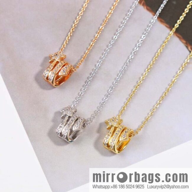 New ☑️ Chanel full diamond comet necklace