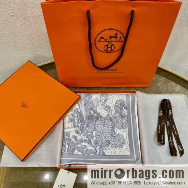 Hermes \"Atlantis\" 100% silk scarf