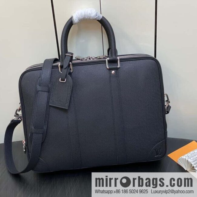 [Boutique‑grade] M30967 black full leather cross pattern briefcase series, this Voyage large briefcase