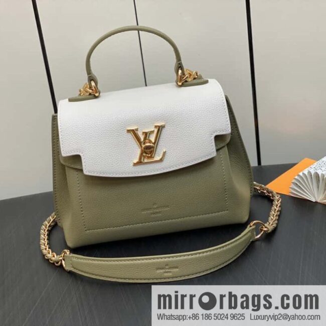 [Boutique‑grade] M21088 green, full leather chain bag series, this Lockme Ever mini handbag.