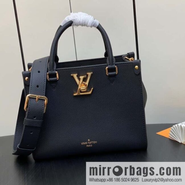 [Boutique‑grade] M22311 black full leather square bag series Lock & Go handbag M23637