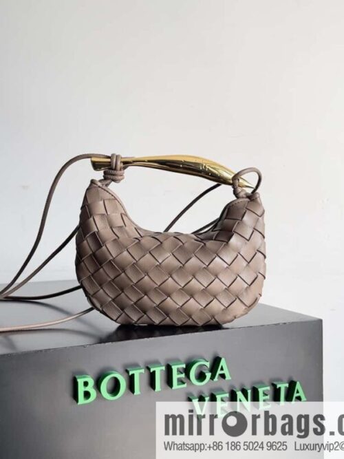 IMG_8999-800x800nek4cs5gvwo49461_20250718041728.jpg BottegaVeneta2023 new model, Bottega Veneta Bv spring and summer new mini sardines SARDINE model number: 744267 khaki