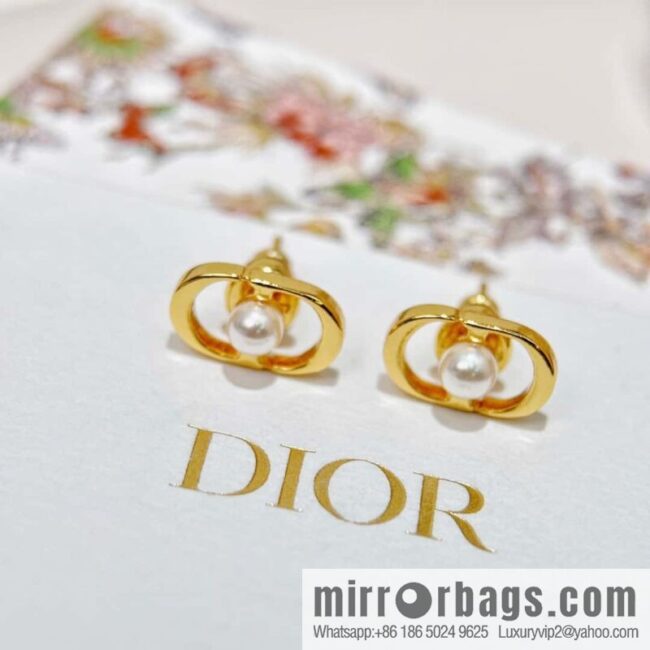 New ☑️ DIOR CD pearl earrings stud earrings