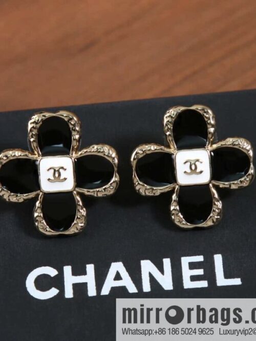 IMG_9179-800x800hojjgxxrg1g140749_20250705015658.jpg New, Chanel c1 double c four-leaf clover earrings