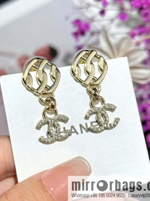 IMG_9458-800x800curkaow4fxx100411_20250702041512.jpg ❗️New ❗️☀️ New ☑️ Chanel c2 double c gold stud earrings ☀️