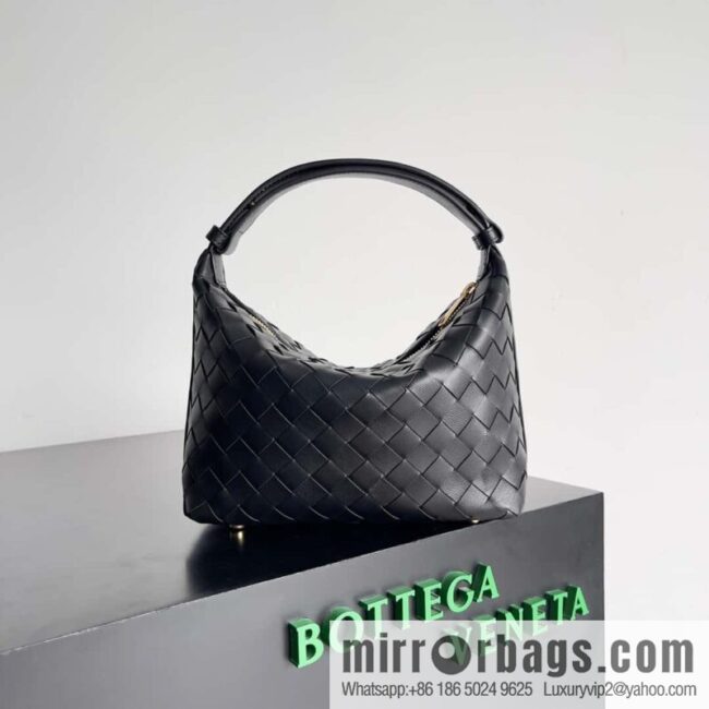 BvWallace Shoulder Bento Bag Model 754443 intrecciato bag black