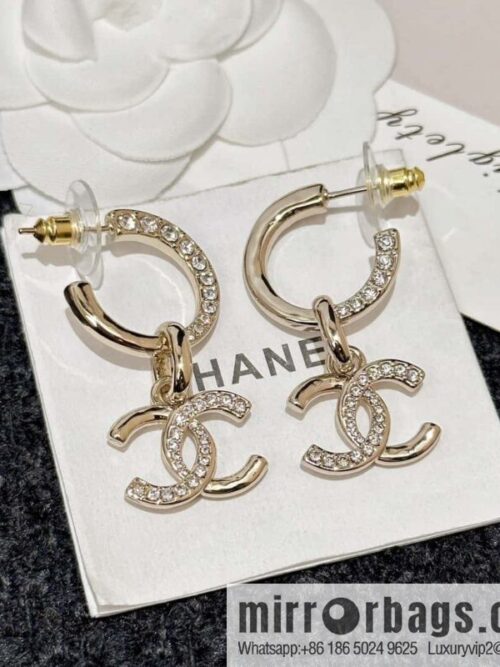 IMG_9589-800x800vcg2m4vmbzn100266_20250702041107.jpg ❗️New ❗️☀️ new ☑️ chanel c2 double c half diamond stud earrings ☀️