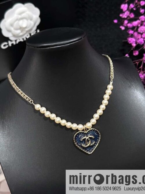 IMG_9590-800x80005rfkls5ej1100255_20250702041048.jpg ❗️New ❗️☀️ New ☑️ Chanel Denim Peach Heart Love Pearl Necklace ☀️