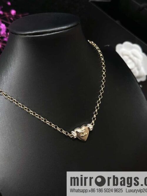 IMG_9611-800x800wosmrcktifr100244_20250702041029.jpg ❗️New ❗️ Chanel necklace ☀️ new ☑️ Chanel gold peach heart love necklace ☀️