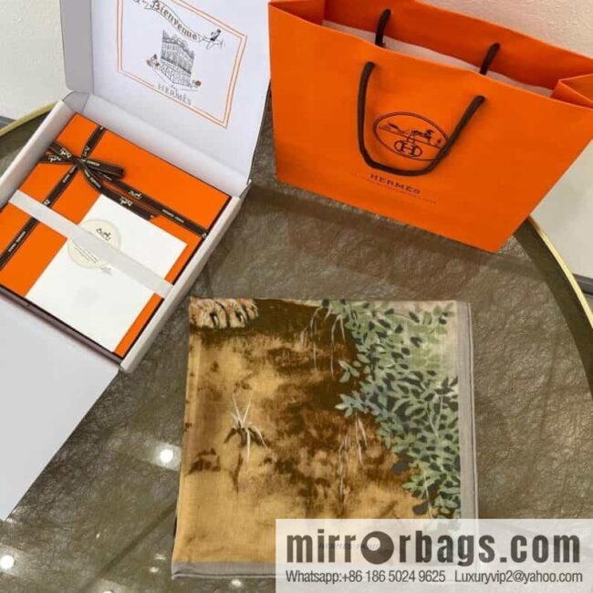 Hermes Handmade curled cashmere and silk blend shawl