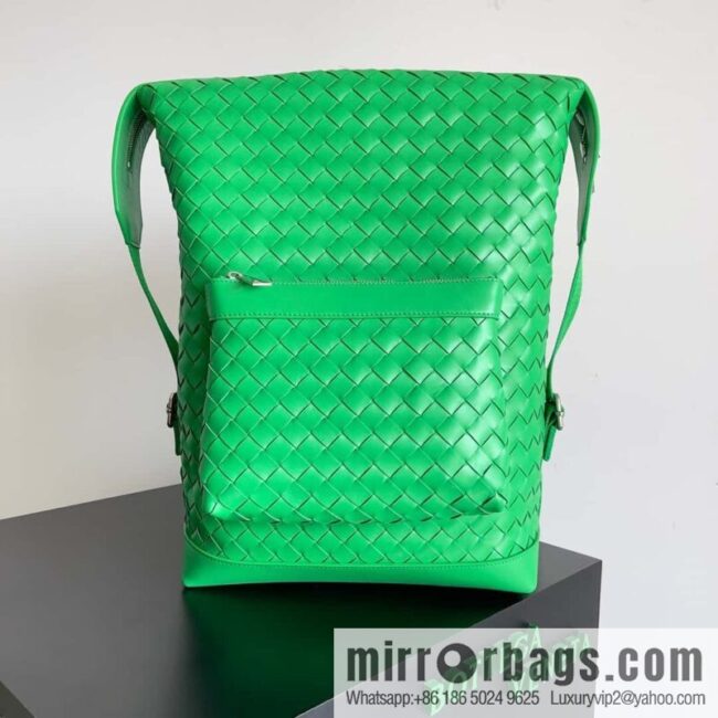 Bv2023 new woven backpack backpack model number 653118 parrot green