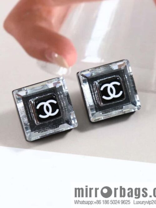 IMG_9682-800x800zcuzleoh53m135381_20250704215913.jpg ☀️New ☑️ Chanel double c square acrylic earrings stud earrings