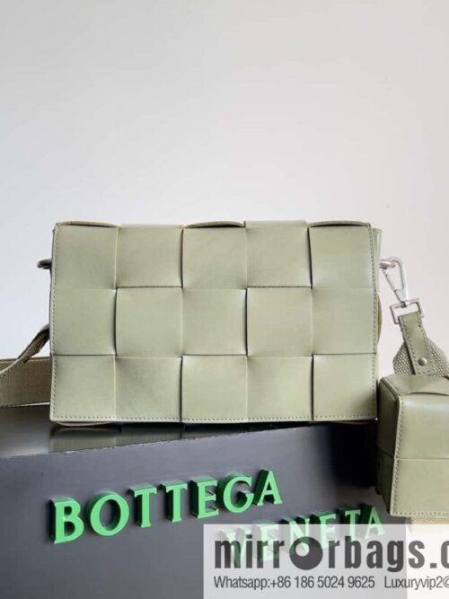 Bv new Unisex same two-in-one His & Hers model number: 741777 travertine green