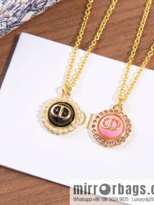 IMG_9794-800x8001p40qsqxatu135265_20250704215516.jpg New ☑️ DIOR black pink CD necklace