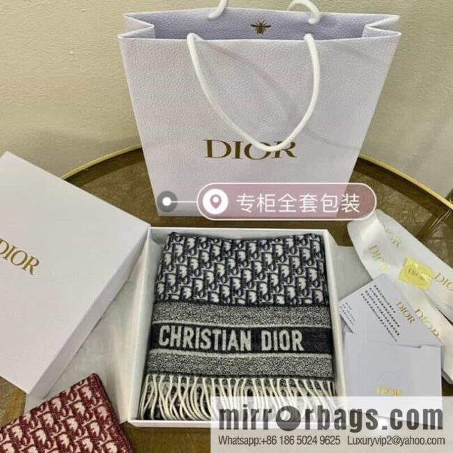 IMG_9811-800x800cktcarovlri102875_20250702052057.jpg Dior classic old flower Oblique print new version cashmere scarf 01CDO309I093_C340