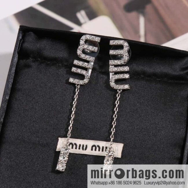 MIU MIU Miu Miu Silver Diamond Fringed Stud Earrings