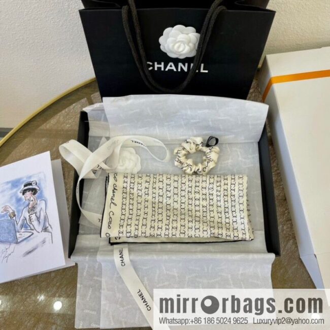 CHANEL CHANEL CC Letter 100% Silk Small Square