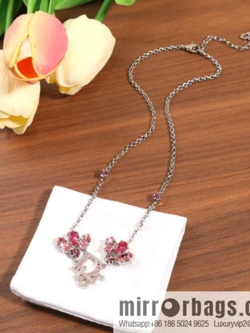 IMG_9913-800x800m520gpzprlb140427_20250705014709.jpg New Dior Flower Fairy Pink Diamond Necklace